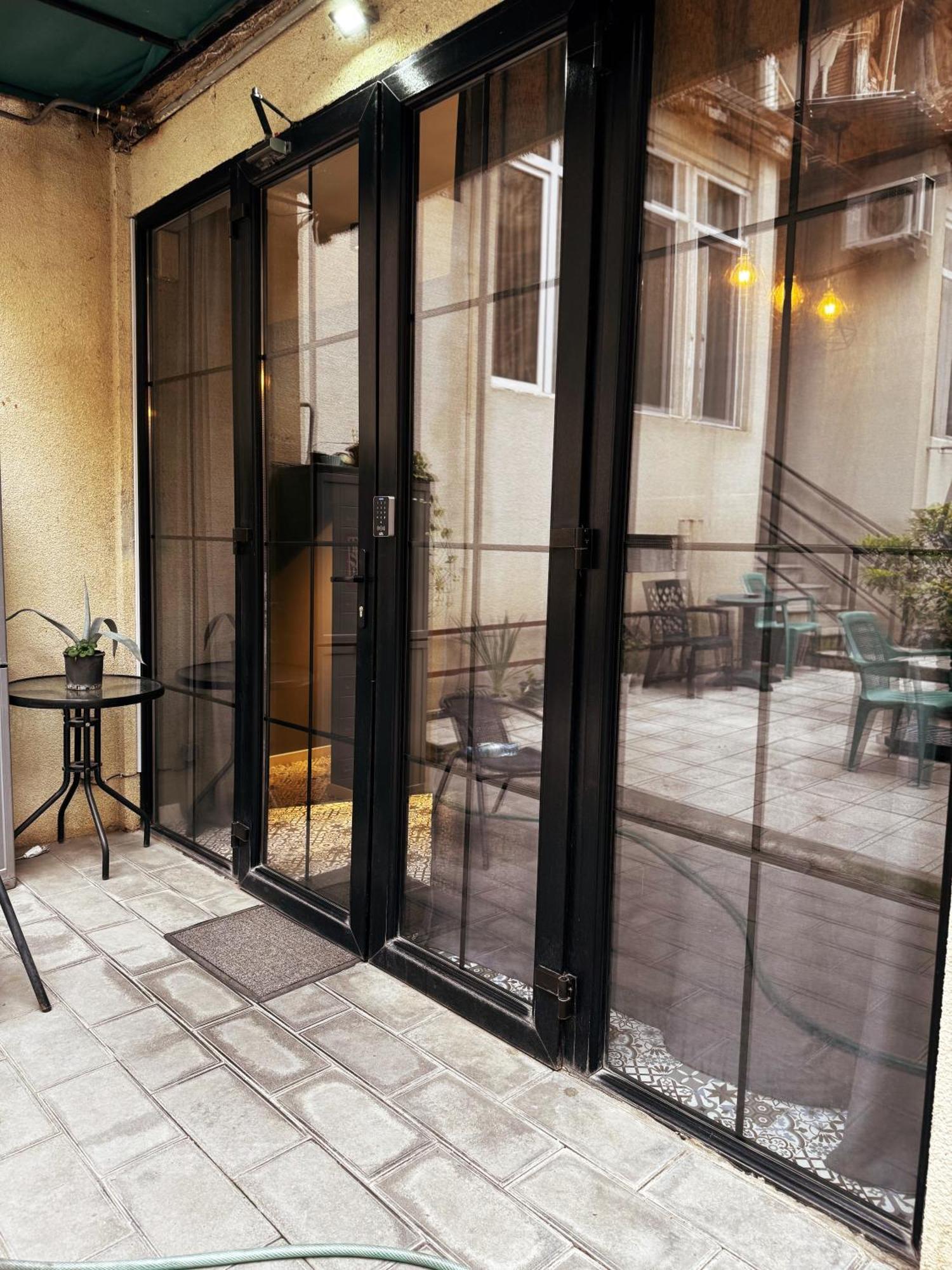 Hotel Classic Corner Τυφλίδα Εξωτερικό φωτογραφία