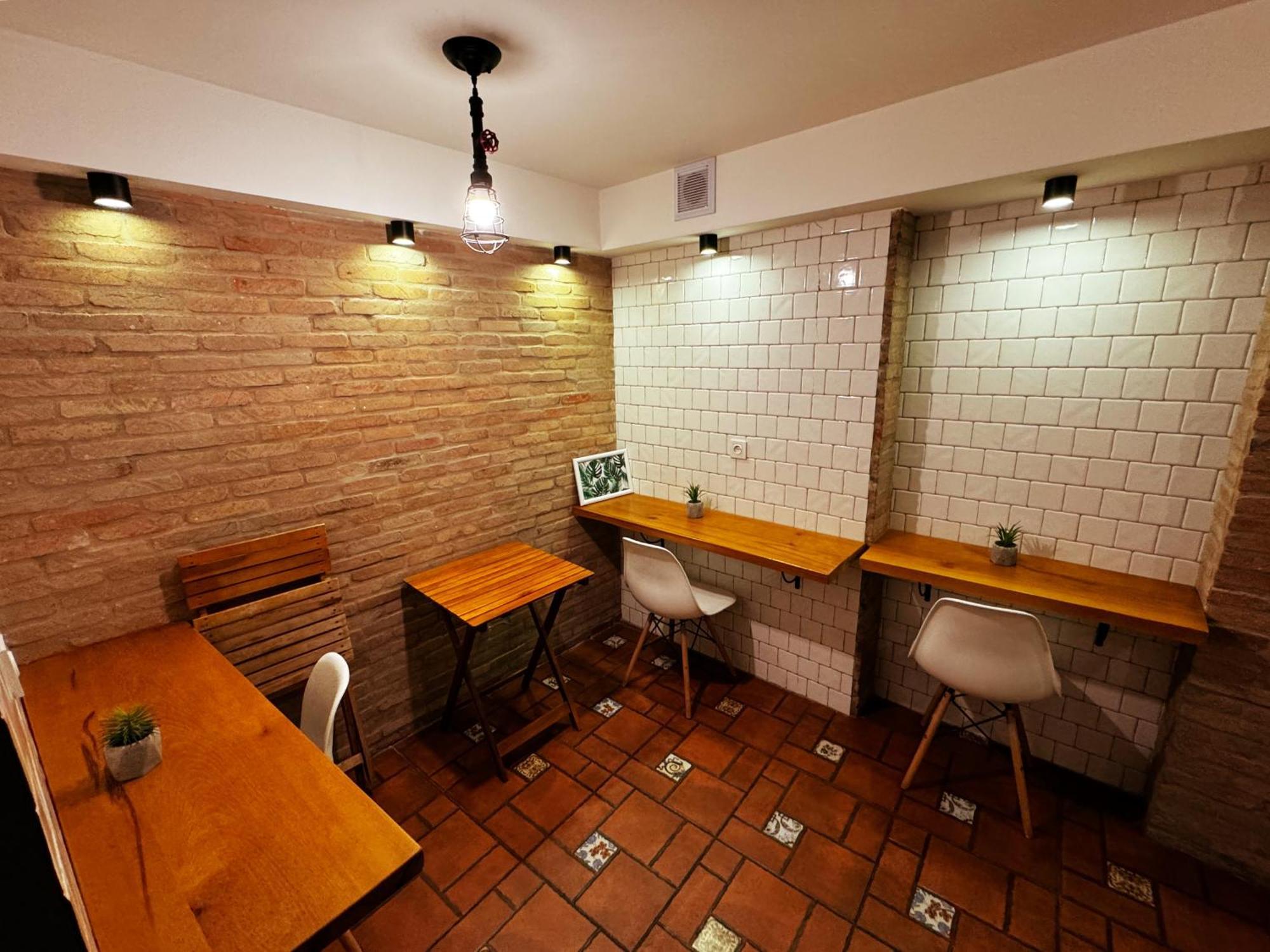 Hotel Classic Corner Τυφλίδα Εξωτερικό φωτογραφία