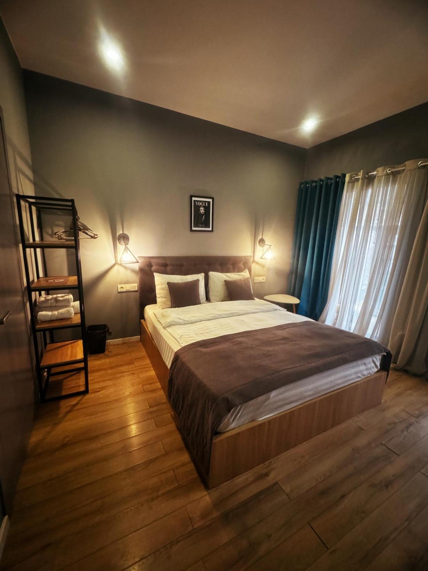 Hotel Classic Corner Τυφλίδα Εξωτερικό φωτογραφία