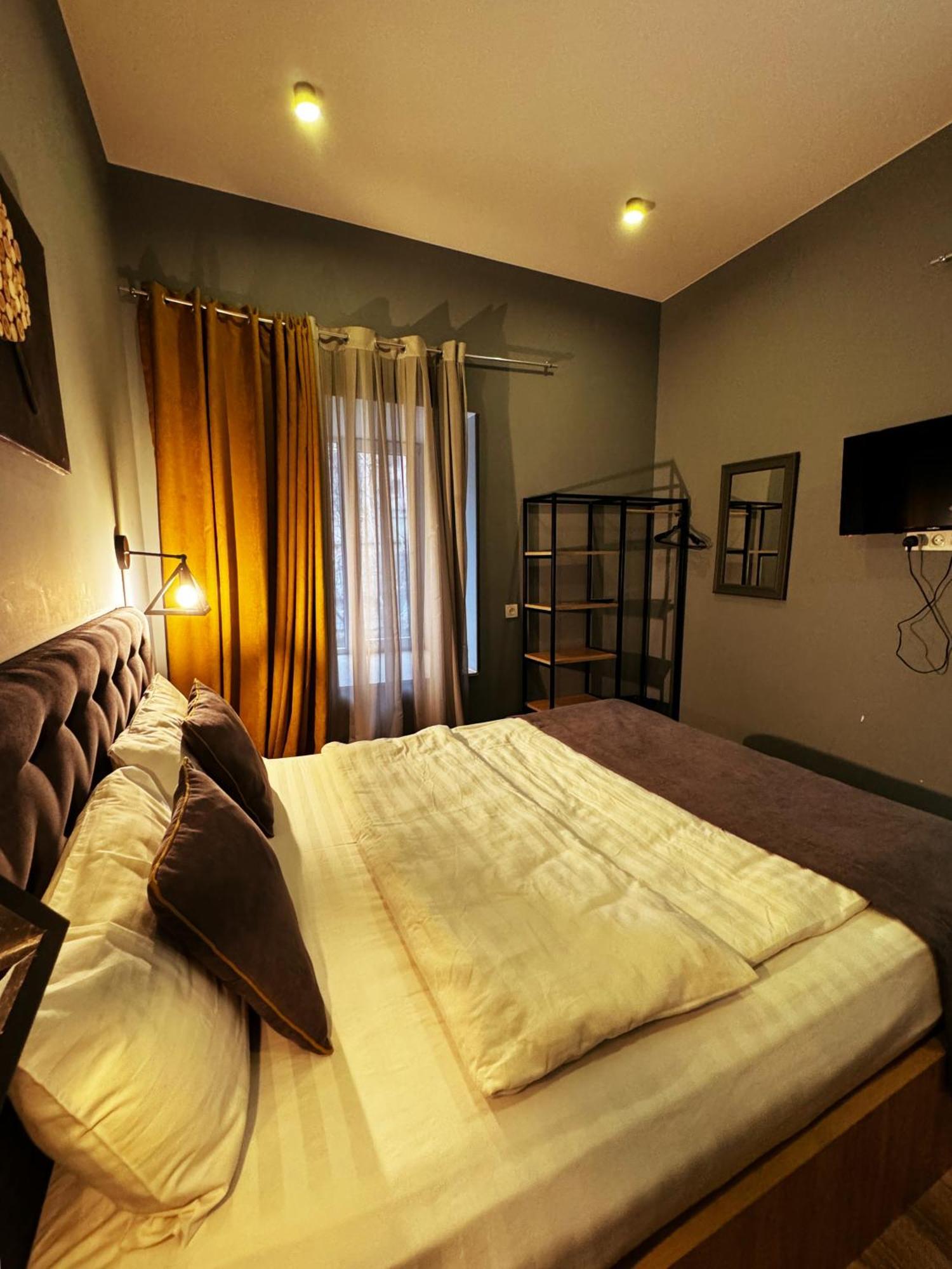 Hotel Classic Corner Τυφλίδα Εξωτερικό φωτογραφία